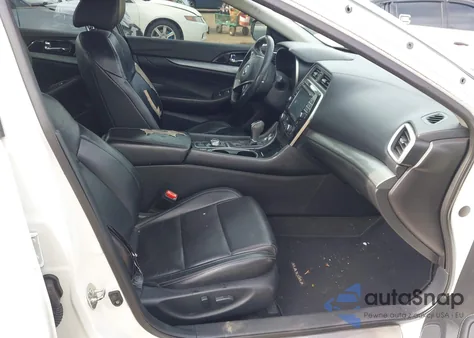 2016 Nissan Maxima 3.5 Sl z USA, uszkodzony, nr VIN 1N4AA6AP8GC384947